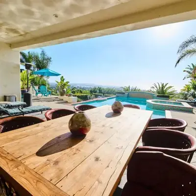 Pool Hot Tubs Views - Castillo de Windsor