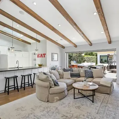 Private Wading Pool Home with Patio