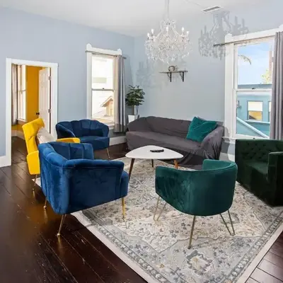 1900's Victorian Home Sleeps 22 8BDRM 3Bath
