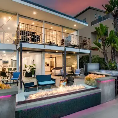 Beachfront Bliss Cozy 1BR Condo with Shared Perks