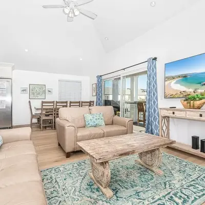 Spacious 4Br W Oceanview Balcony