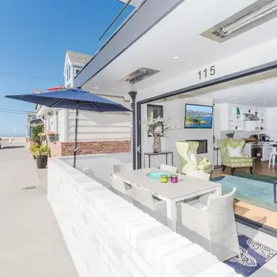 High-End Balboa Peninsula Home W Ac And Ocean Views By Beachview Rentals