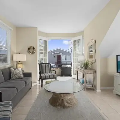 3Br Oceanview W Prime Peninsula Location Near Beach By Beachview Rentals