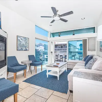Modern Oceanview Tri-Level Steps From 43Rd St Beach By Beachview Rentals