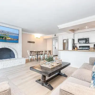 Pet-Friendly 3Br Retreat W Large Patio Steps From Beach By Beachview Rentals