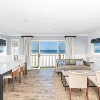 Modern 3Br Oceanfront W Rooftop Deck And Panoramic Views By Beachview Rentals