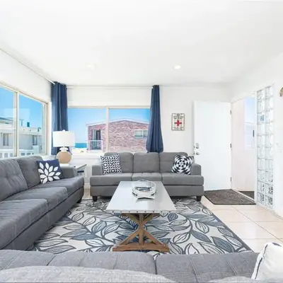 Spacious 4Br W Ocean Views And 2 Balconies