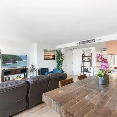 Cozy And Central 3Br