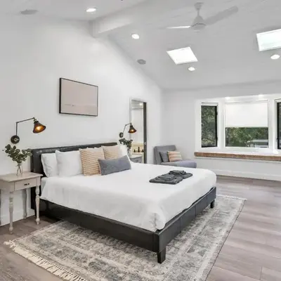 Upscale 4BR Retreat near Monserate Winery Pool Spa
