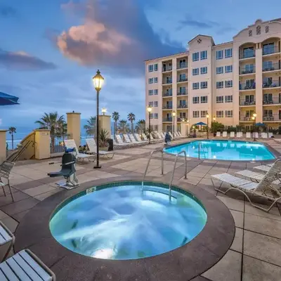 Wyndham Oceanside Pier 2BR Apartment with Resort Access