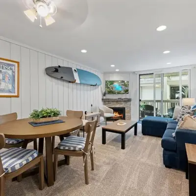 G207 - Surfer's Hideaway