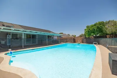 Gallery image of Backyard Oasis Private Villa Pool Hot Tub in El Cajon