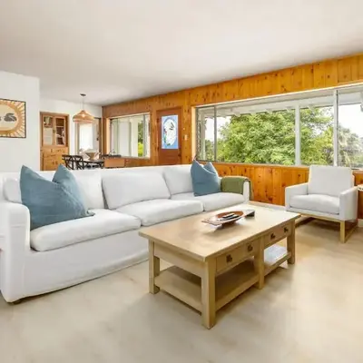 3Bed Single Level Home