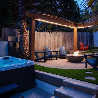 Stylish Apartments in Mission Hills with Outdoor Space