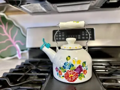 a tea kettle sitting on top of a stove at 2-bedroom apartment Central San Diego! in San Diego