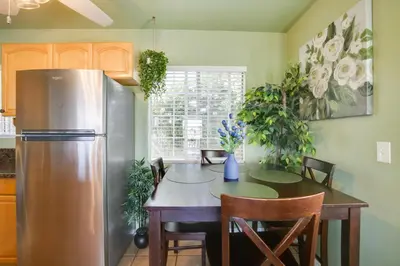 Gallery image of 4 Mi to Dtwn San Diego Cozy Getaway with Patio! in San Diego