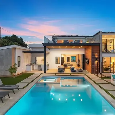 Luxury Stay with Pool