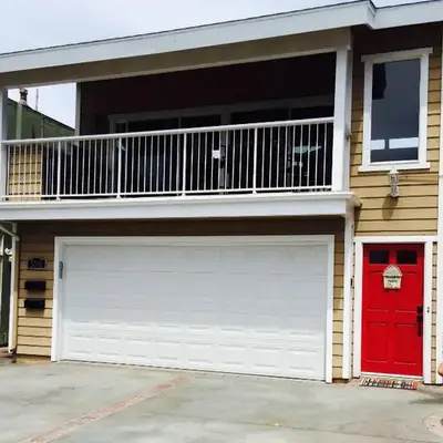 Get Your Vitamin Sea! Steps to beach! Fire pit!