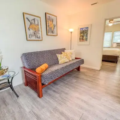 Orange Grove Cottage in Bankers Hill