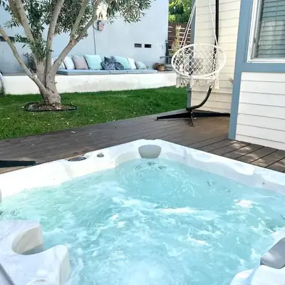 Charming 1 Bedroom Home with Hot Tub & Bonus Room!