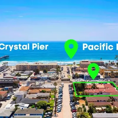 Steps tp beach Prime location Villa