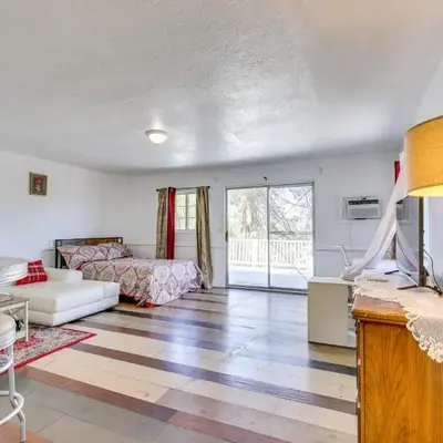 4 Mi to Shore Lake Elsinore Studio with Mtn Views