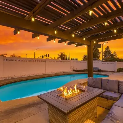 VaCaTiOn Pool FirePit PoolTable CloseToFwy