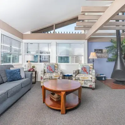 Charming 6Br Retreat With Oceanview Patio