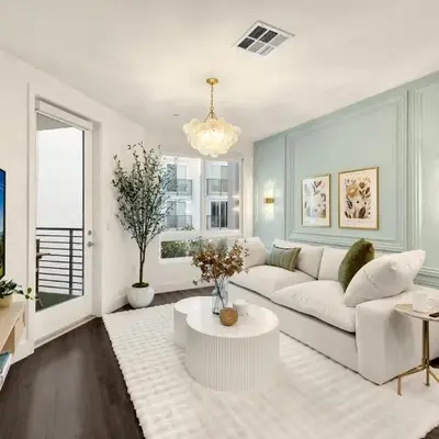 Luxury 1BR Newport Beach Condo with Pool and Gym