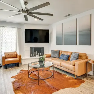 4 Mi to Dtwn Oceanside and Beach Home with Yard!