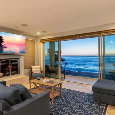 Oceanfront at Windansea Luxe 3-Story Home with Views