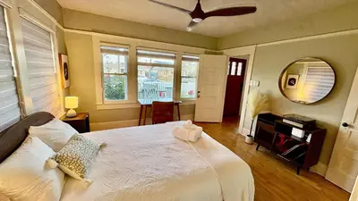Gallery image of San Diego Craftsman Near Zoo and Balboa Park! in San Diego