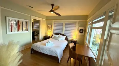 Gallery image of San Diego Craftsman Near Zoo and Balboa Park! in San Diego
