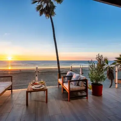 Casa Azul at Mission Beach Oceanfront Getaway