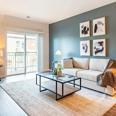 Landing Stylish 1BD Yoga Studio Game Room