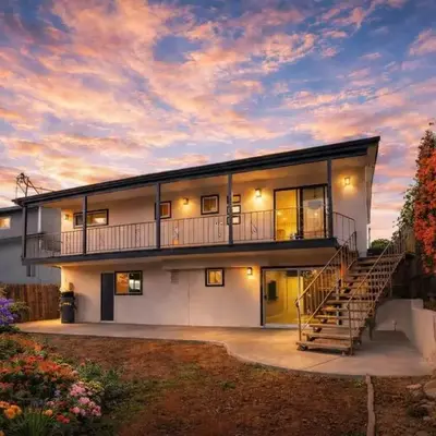 Spacious & Newly Renovated Villa in San Diego - Perfect for Families
