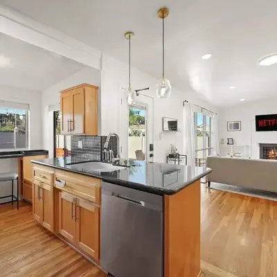 Stylish Retreat Near Mission Bay with Games & Firepit