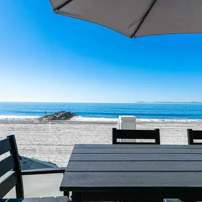 3Br Oceanfront Home W Balcony Right Over The Sand By Beachview Rentals