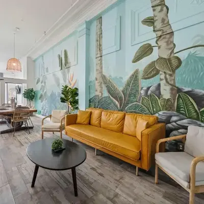 Downtown Gaslamp Getaway Stylish 4BR APT