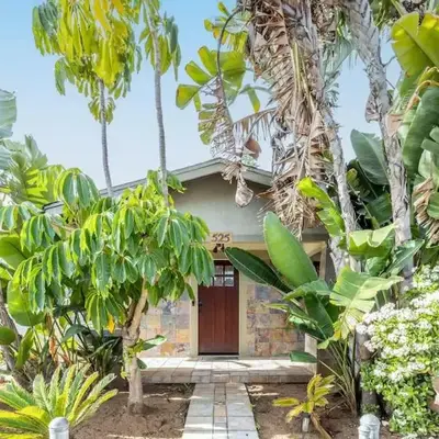 Vintage Beach Bungalow