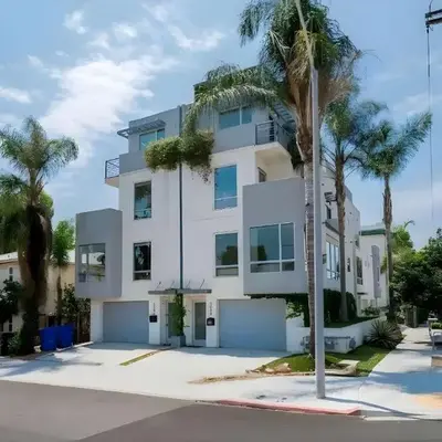 Chic Downtown SD Hub for Families & Friends