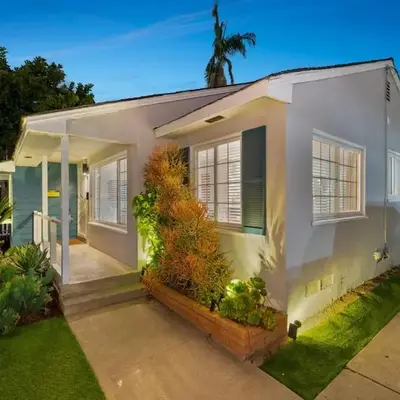 The Mosaic by Coastline Vacation Rentals