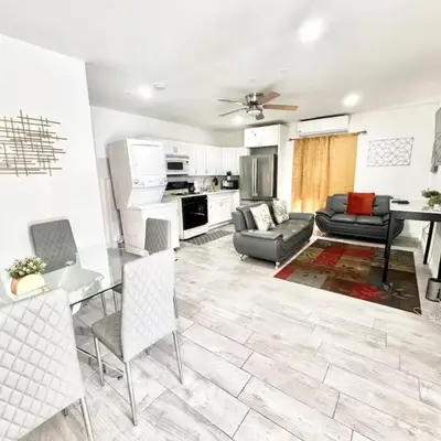 Uniktrend Campo Rd Home by SD Stay