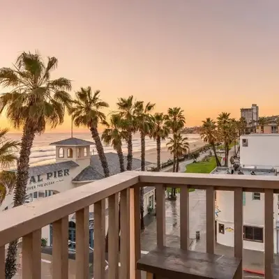 Pier-View Penthouse Condo in Pacific Beach