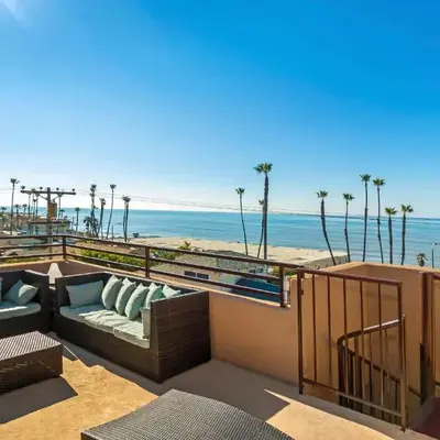 Ocean View Steps to Beach M-C