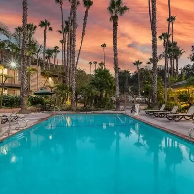 Best Western Seven Seas