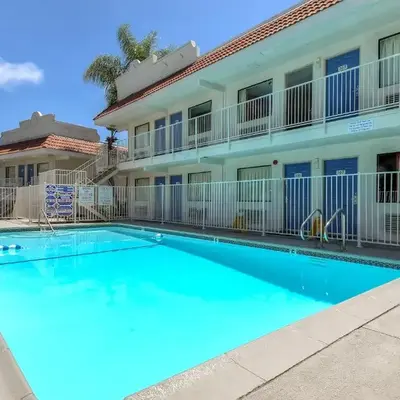 Motel 6-Carlsbad