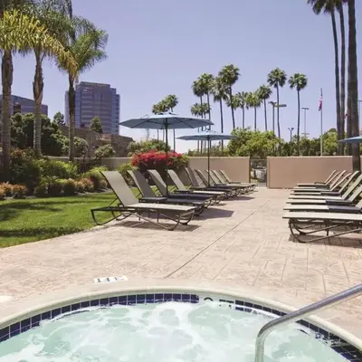 Embassy Suites by Hilton San Diego La Jolla