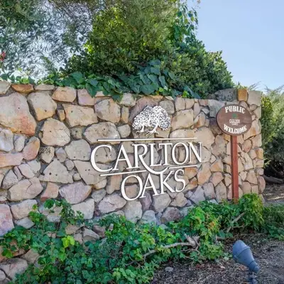 Carlton Oaks Lodge
