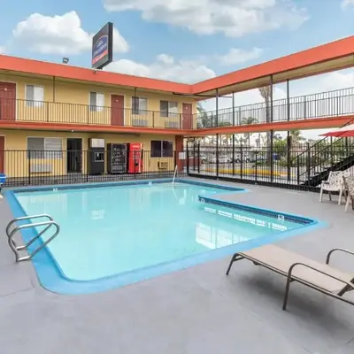 Howard Johnson Suites by Wyndham San Diego Chula Vista BayFront